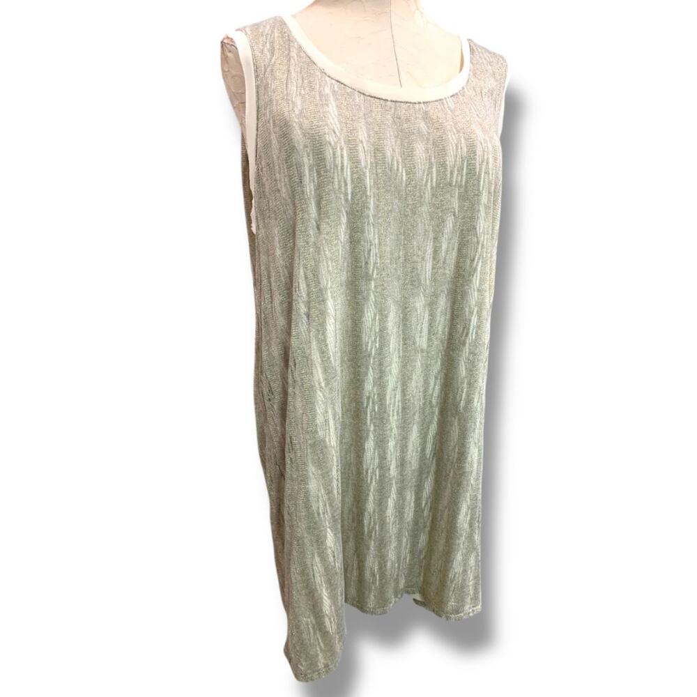 Size 2X Daisy Fuentes Woman Shift Tunic Dress Metallic Overlay